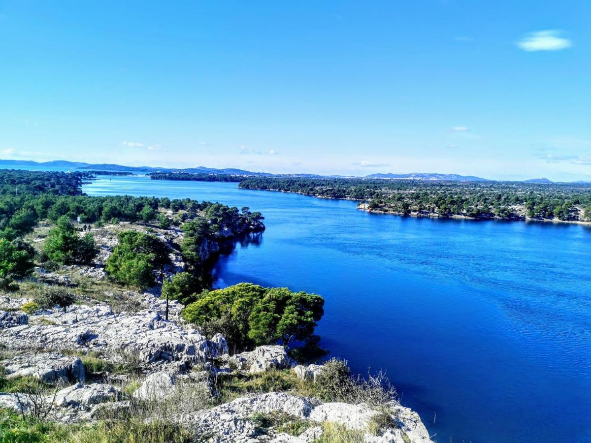 Apartmani Krnic Šibenik Екстериор снимка