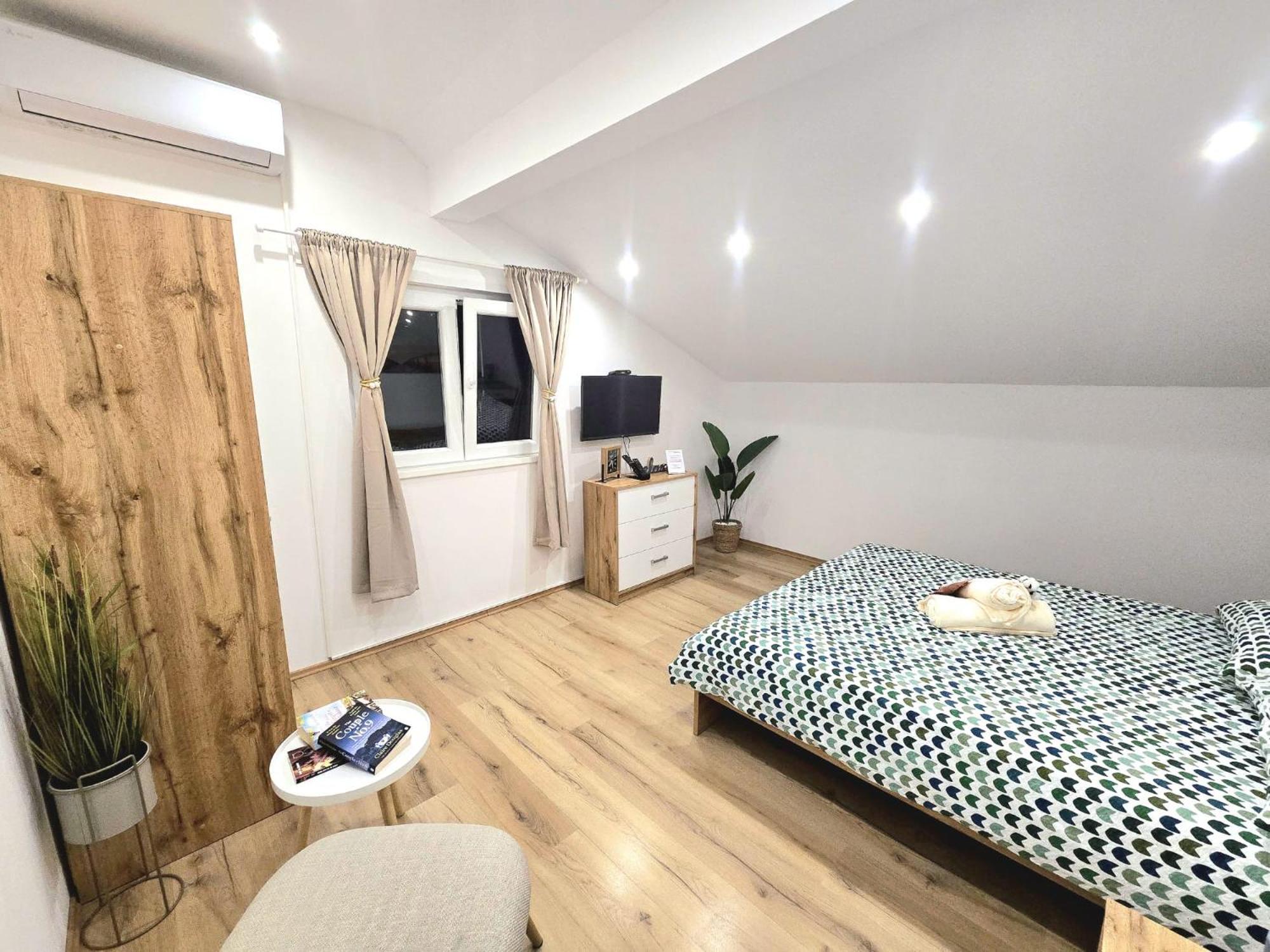 Apartmani Krnic Šibenik Екстериор снимка